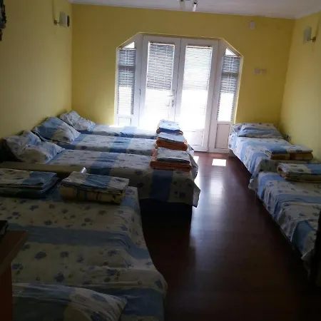 Tomasevic * Гуча